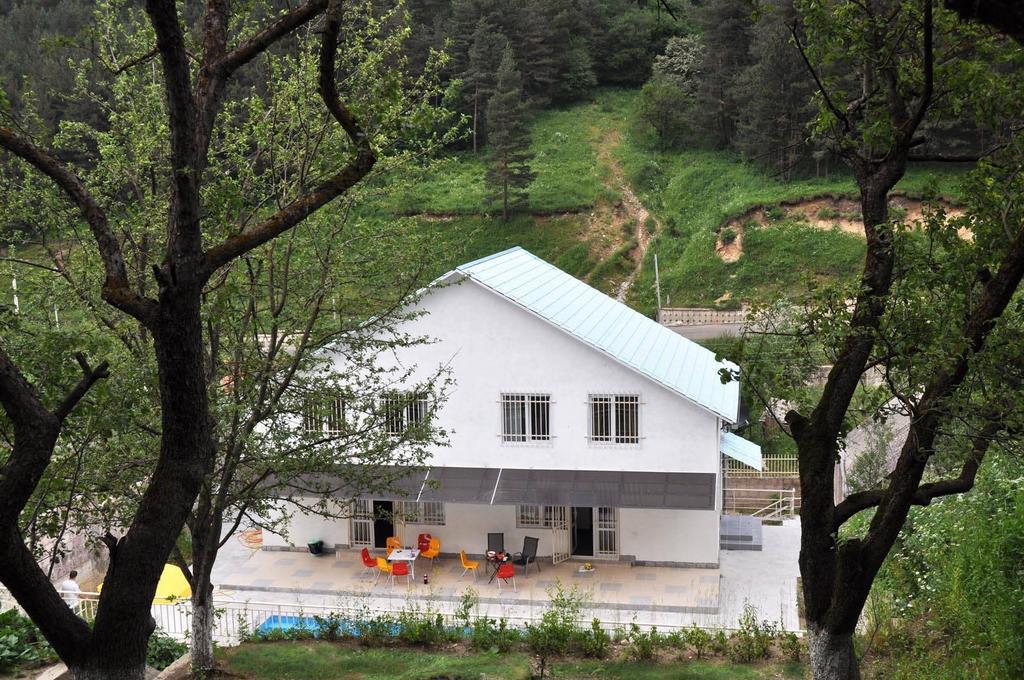 Dilijan Duplexヴィラ エクステリア 写真